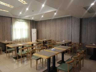 Huihe Small Shaoxing Hotel (Mingzhu Second Road Store, Changxing South Station) Hotel in Zhejiang