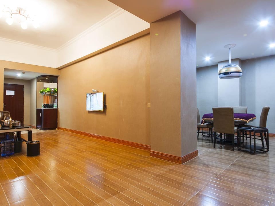 Galaxy Business Hotel Hotel in Guangdong