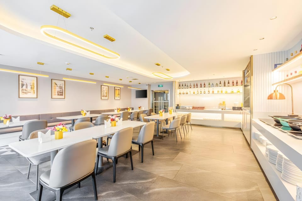 Manqu Hotel (Beijing Jianguomen Capital Children's Research Institute) Hotel in Beijing