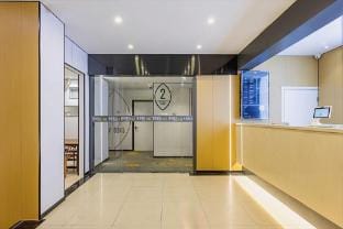 Ya Xin E-sports Apartment (Shanghai Minhang Jiangchuan Road Subway Station Store) Hotel in Shanghai
