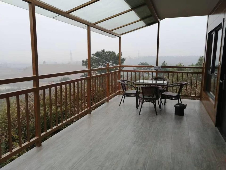 Wuhu Hongyangshan RV Campground Hotel in Zhejiang