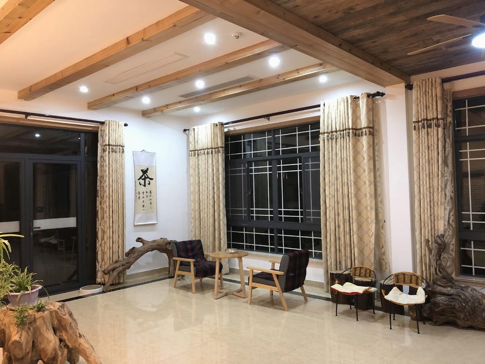 Harmony Tea House Hotel in Zhejiang