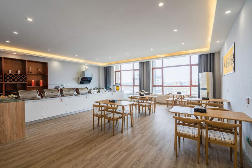 Yizhan Express Hotel (Ningluo Expressway Mengcheng Exit Branch) Hotel in Jiangsu