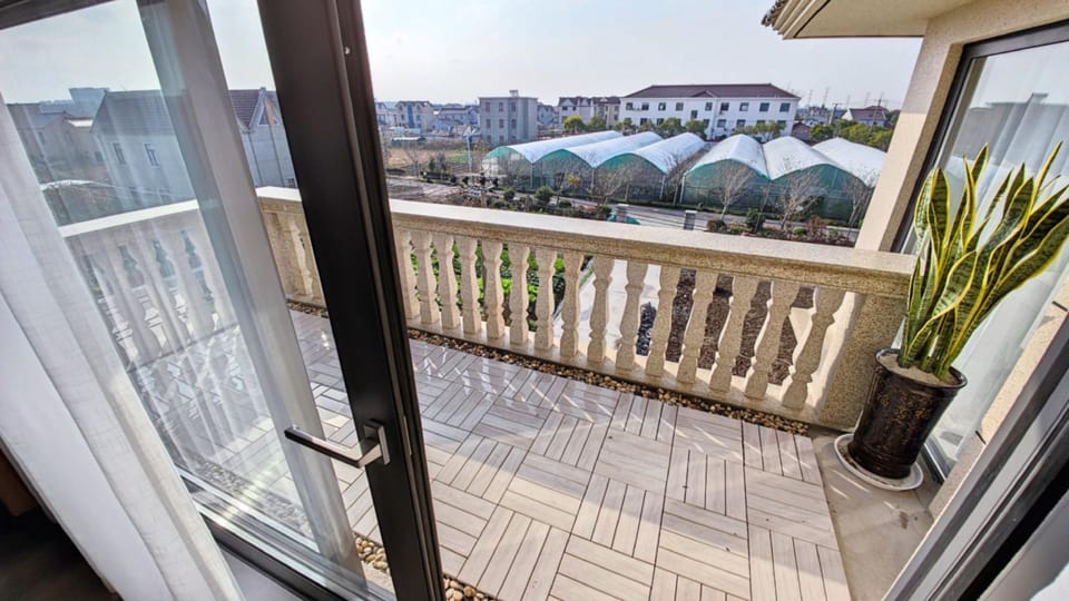 B&Bs in the snow Hotel in Shanghai
