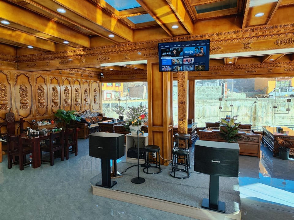 Shuimo Nostalgia Hot Spring Hotel Hotel in Sichuan