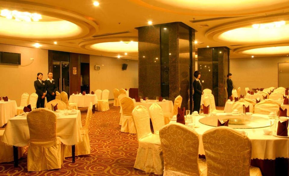 Tongfa Hotel (Wuyi Square Branch) Hotel in China
