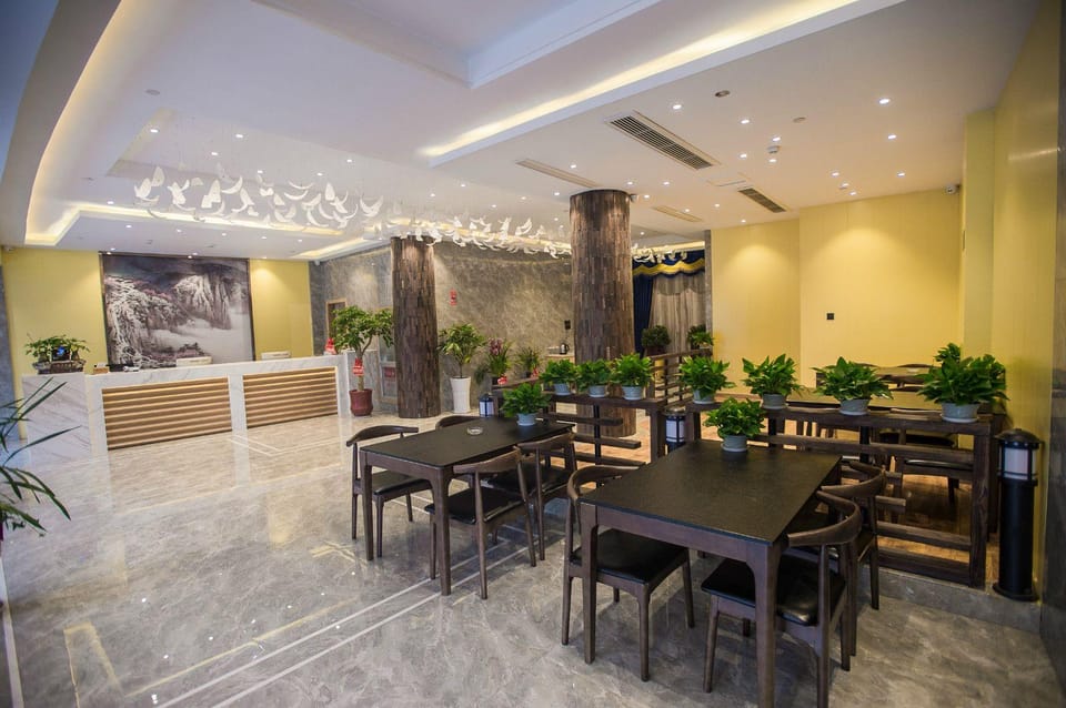 Yuejiang Selected Hotel Hotel in Hangzhou