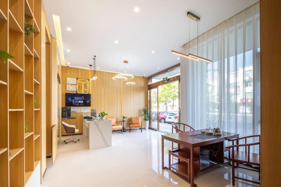 Jiayuan Hotel (Huancheng West Road Branch) Hotel in Zhejiang