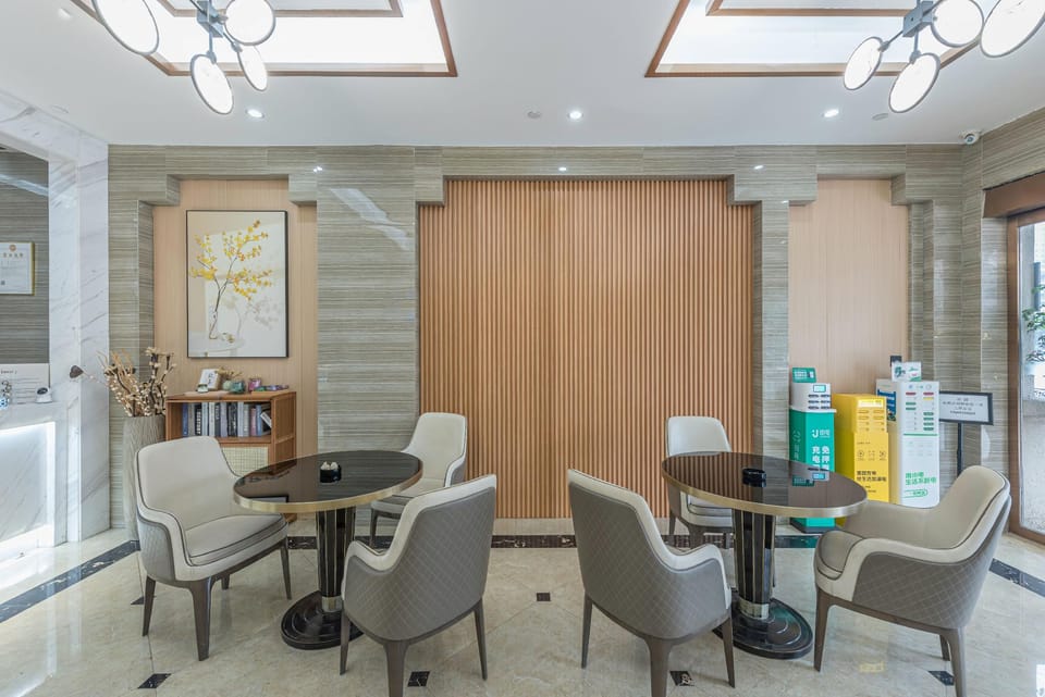 Nanyuan e-Home Hotel (Chunxiao Wanren Beach Branch) Hotel in Zhejiang