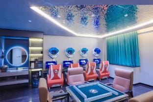 MOSS DJ Hotel in Shanghai