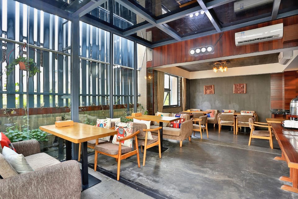 Vatti Port Yue Ting Concept Hotel (Hangzhou Guihua West Road Metro Station Branch) Hotel in Hangzhou