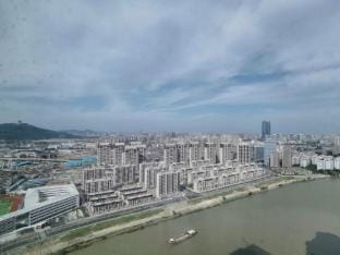 GUJU●CITY FLAT (High-speed Railway Station Mengxiang City Store) Hotel in Suzhou