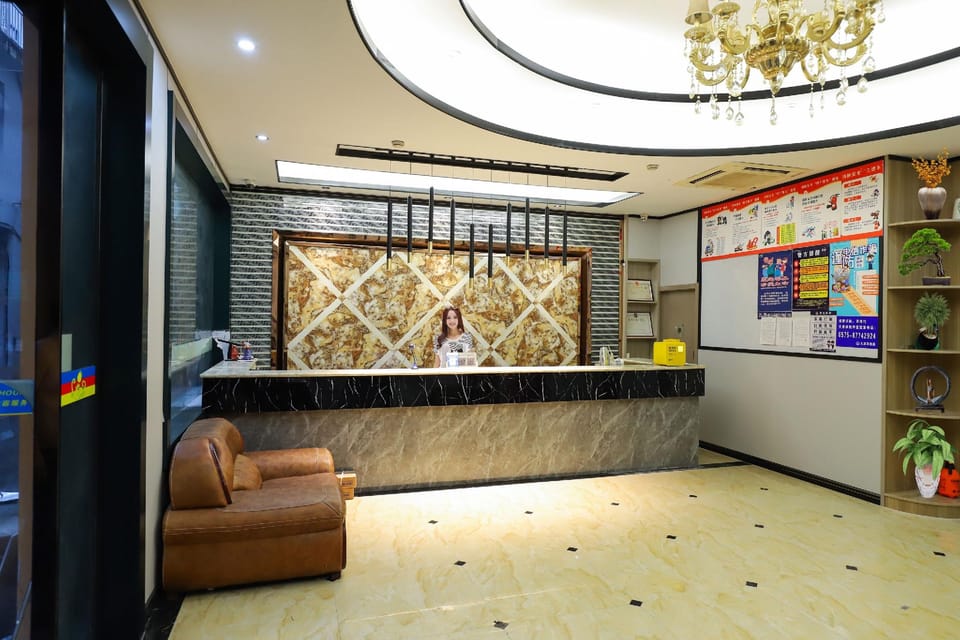 Huang Yulan Smart Hotel (Zhuji Datang Socks City Branch) Hotel in Hangzhou