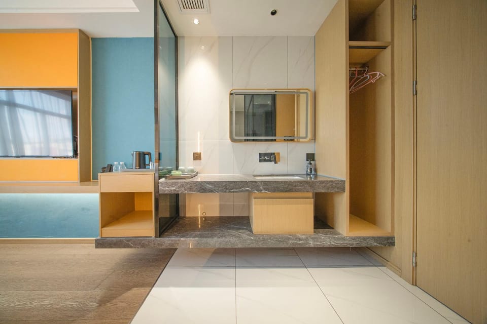 Yiwu Junhao Hotel (High-speed Railway Station Branch) Hotel in Hangzhou