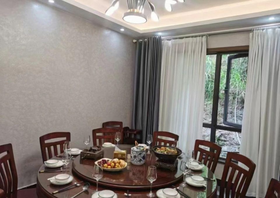 Cool Abode Summer House Hotel in Hangzhou
