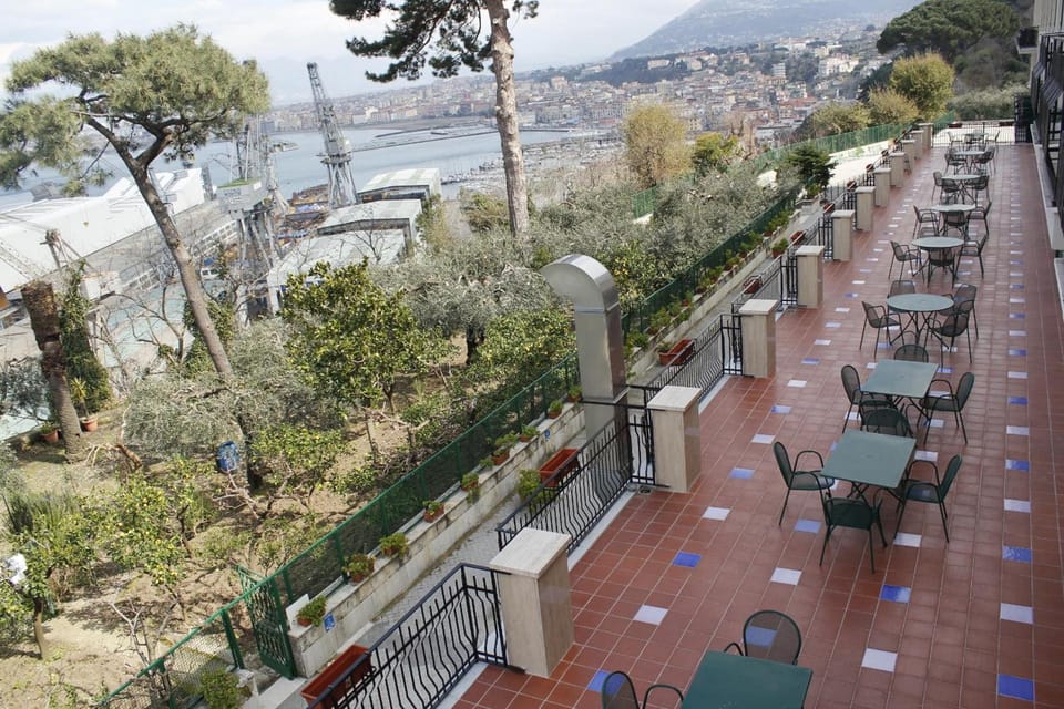 Ancelle Sorrento - Casa d'Accoglienza Hotel in Castellammare di Stabia