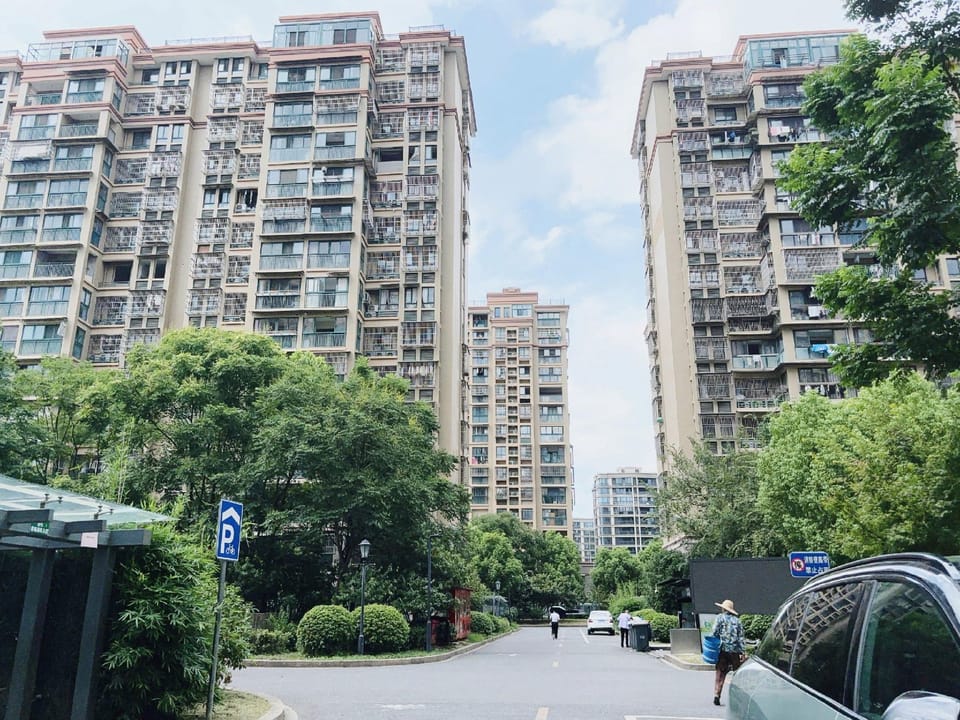 Yuluyuan Apartment Hotel in Hangzhou