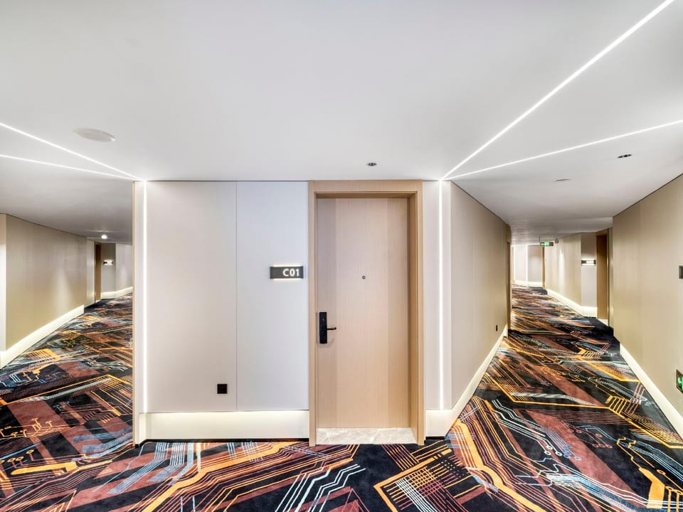 ReMAX Esports Hotel (Zhenhai Tulip Branch) Hotel in Zhejiang