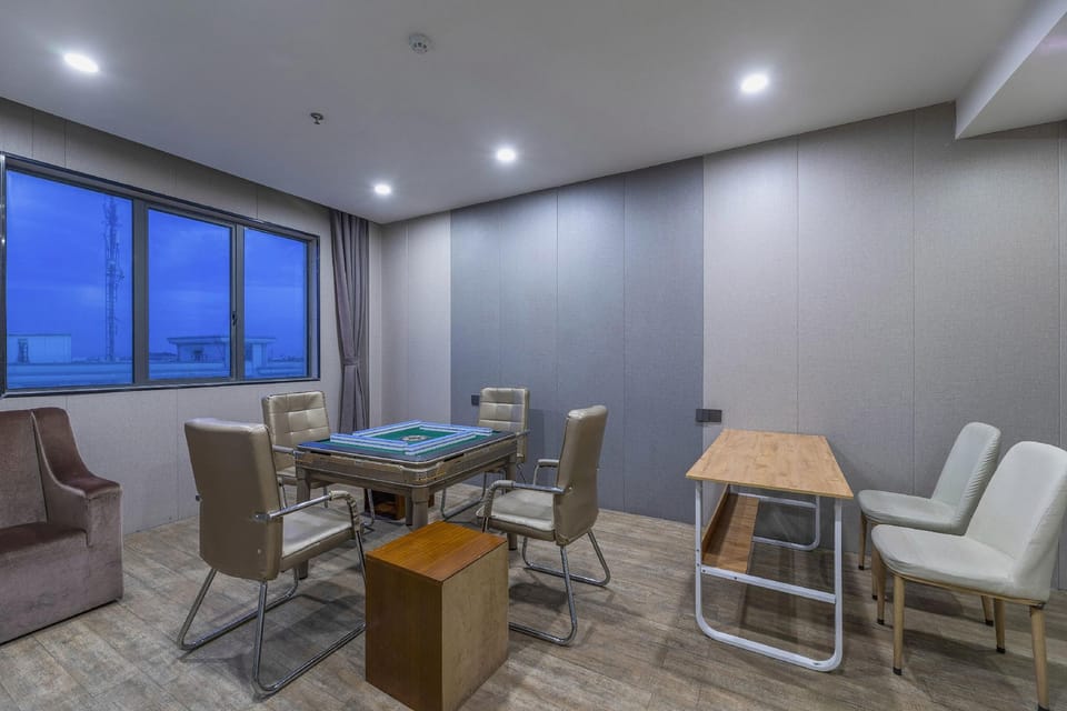 Nanyuan E-Home Selected Hotel (Ningbo Lishe Airport Hengjie Branch) Hotel in Zhejiang
