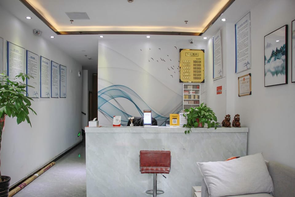 Hometown Fashion Hotel (Xuzhou High-Speed Railway Station Branch) Hotel in Jiangsu