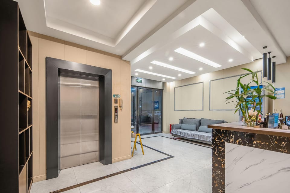Hengyue Business Hotel (Jinhua New Energy Vehicle Town Branch) Hotel in Zhejiang