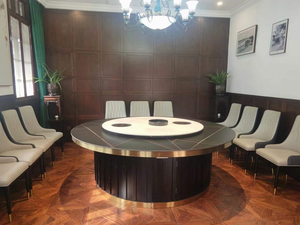 Qingxin Youyuan B&B Hotel in Shanghai