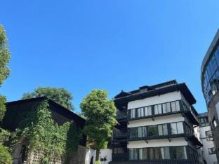 Yiwu Songjianzhao Homestay (Xihu Scenic Area) Hotel in Hangzhou