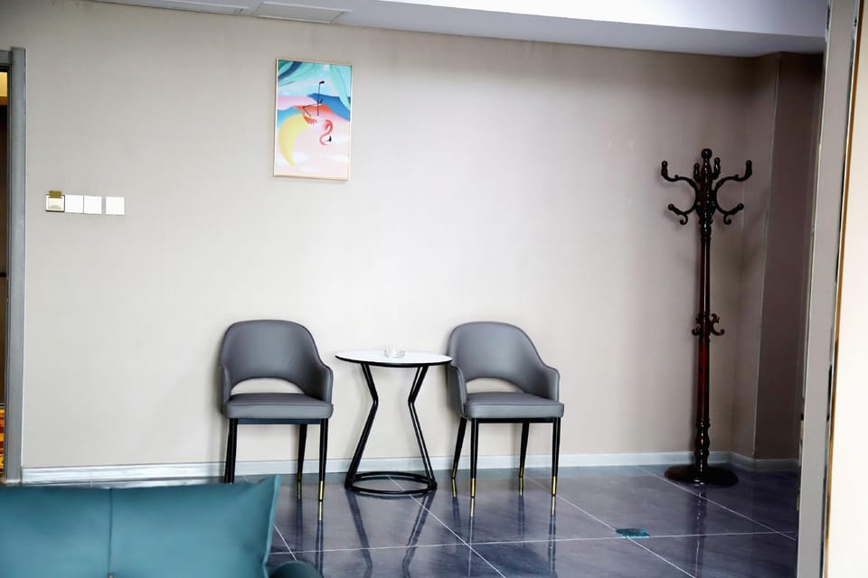 Mingzan Business Hotel (Yuantong Used Car Market Branch) Hotel in Jiangsu