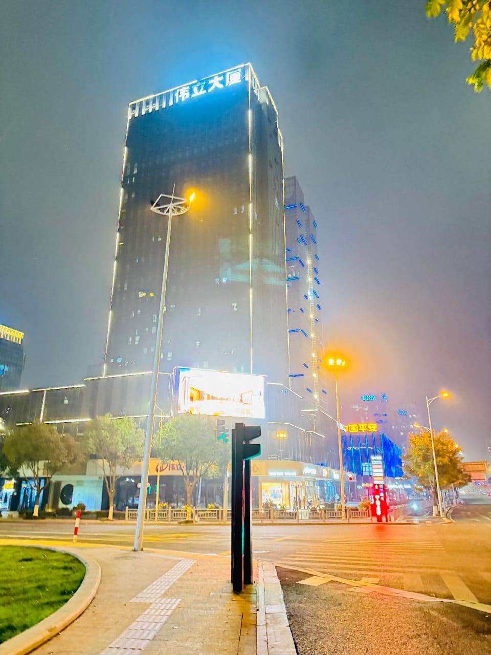 Yun·Zhixing Cinema Hotel (Shaoxing Olympic Sports Center Branch) Hotel in Hangzhou