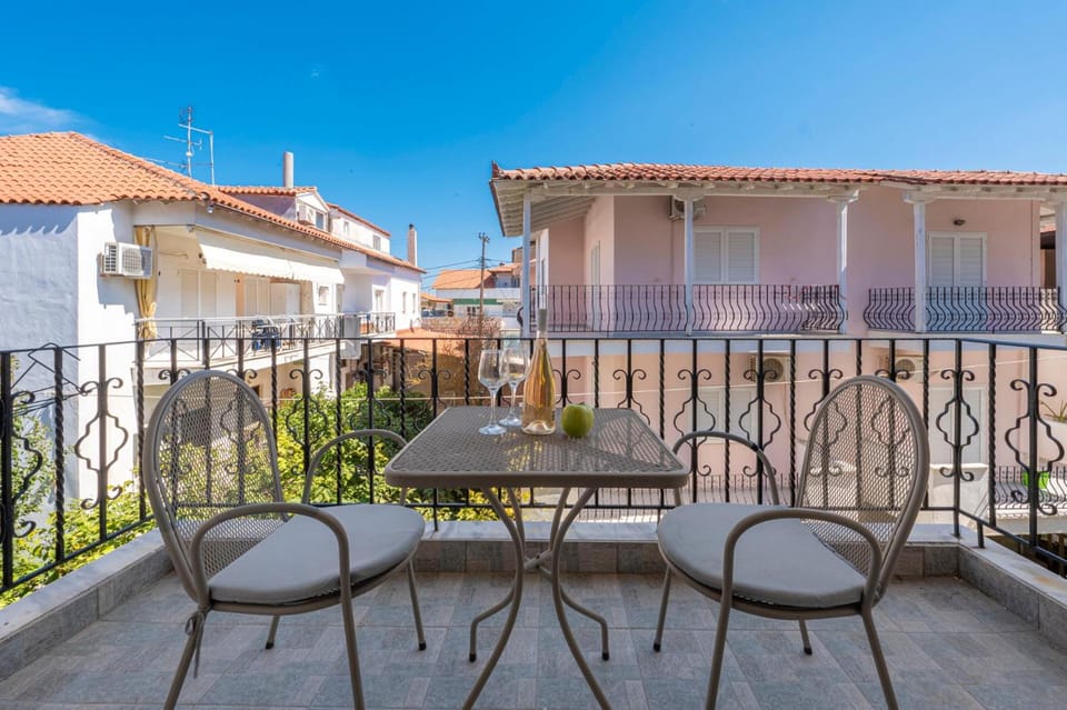 Adonis Hotel Apartment hotel in Halkidiki
