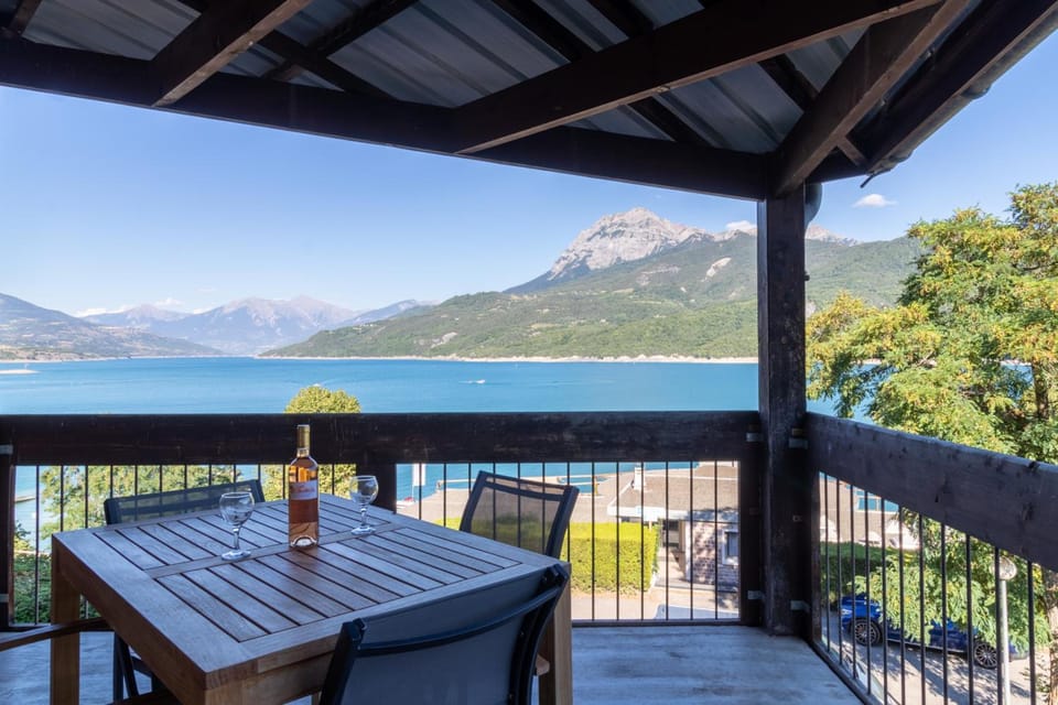 L'Ecrin du Lac Resort in Provence-Alpes-Côte d'Azur