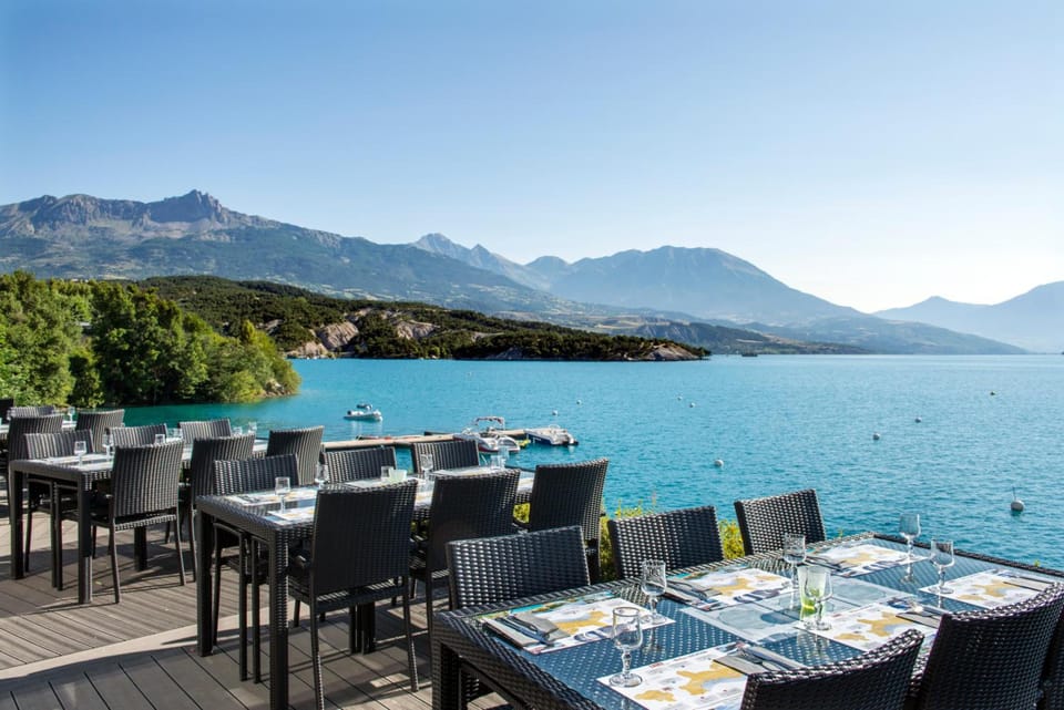 L'Ecrin du Lac Resort in Provence-Alpes-Côte d'Azur