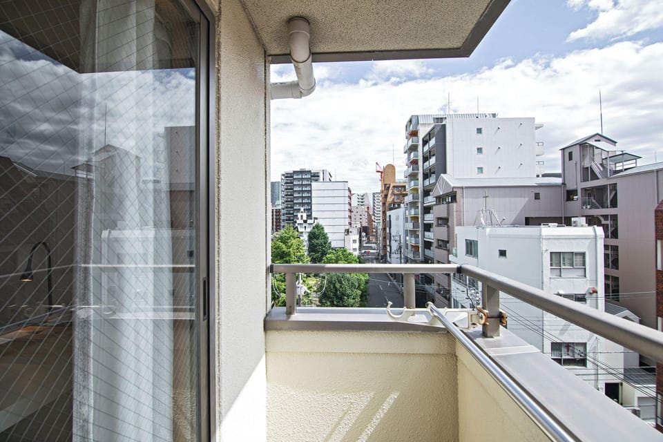 Daikoku Apartment 7F Hotel in Osaka