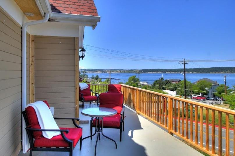 Anchorage Inn Hotel in Coupeville