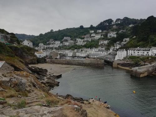 The House on the Props Hotel in Polperro
