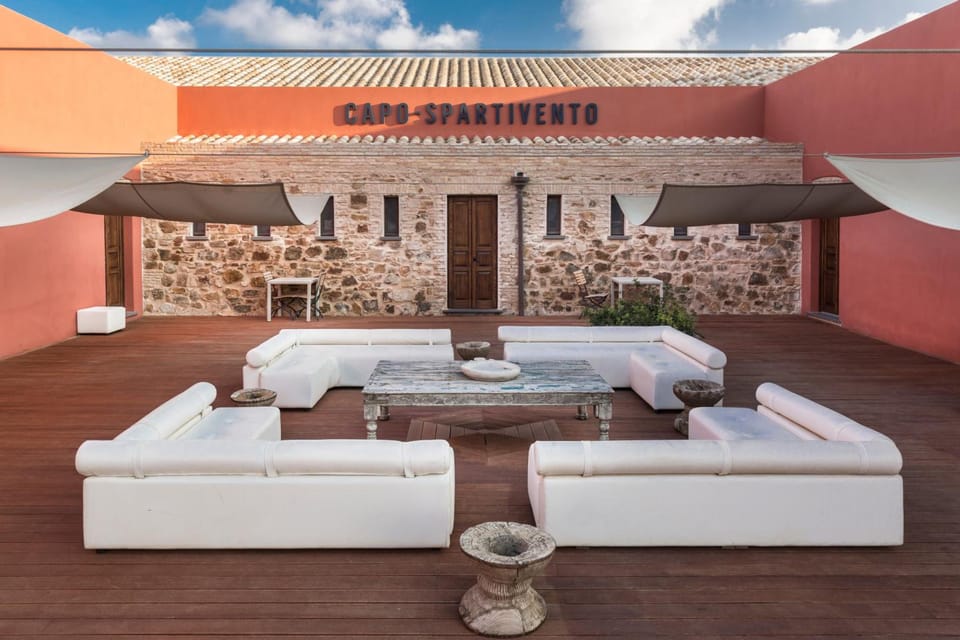 Faro Capo Spartivento Hotel in Sardinia
