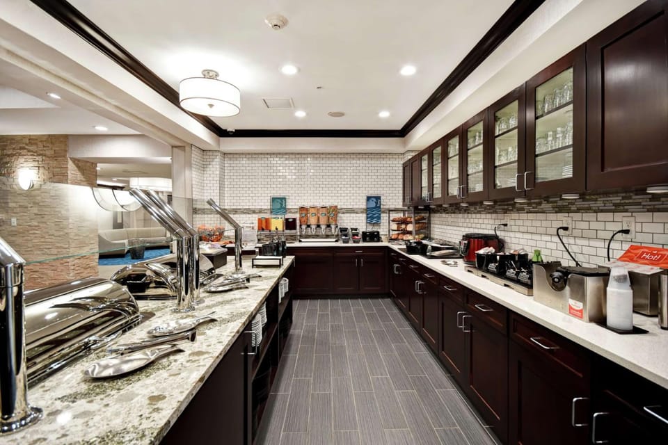 Homewood Suites by Hilton Novi Detroit Hotel in Novi