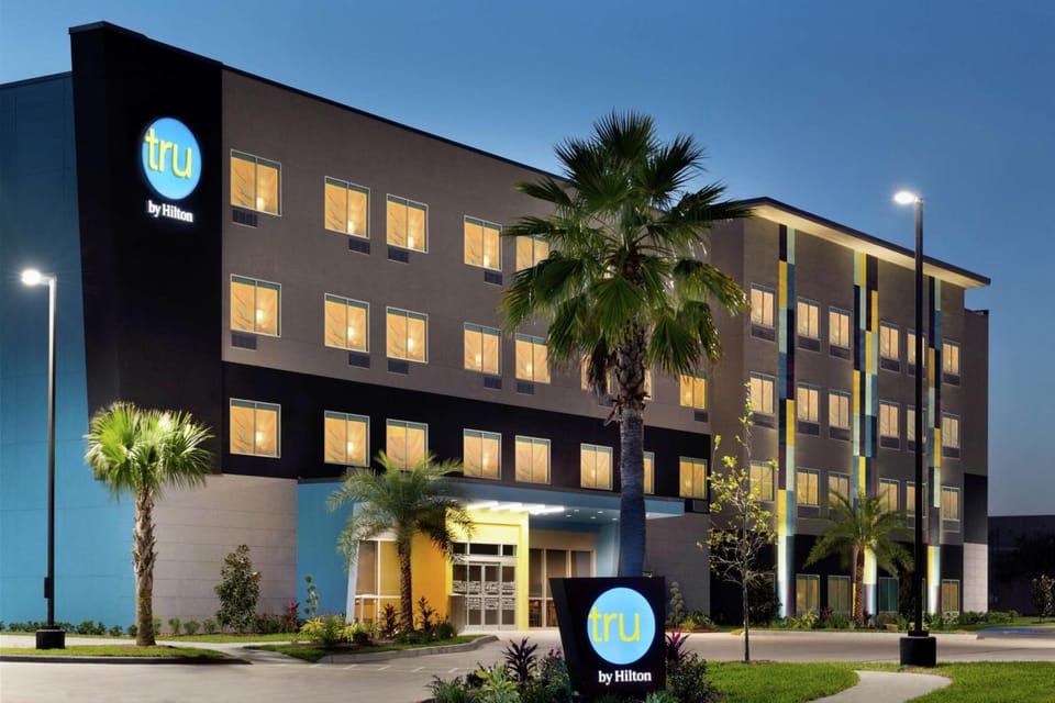 Tru by Hilton Webster Houston NASA Hotel in Webster