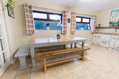 Lakeland House Hostel in County Mayo