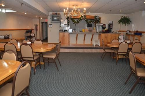 Edelweiss Ski Lodge Lodge in Ellicottville