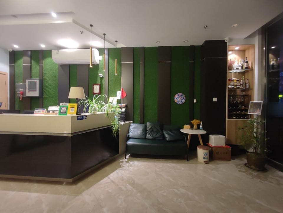 Youjie Hotel (Kunshan Zhoushi Zhujing Garden Branch) Hotel in Shanghai