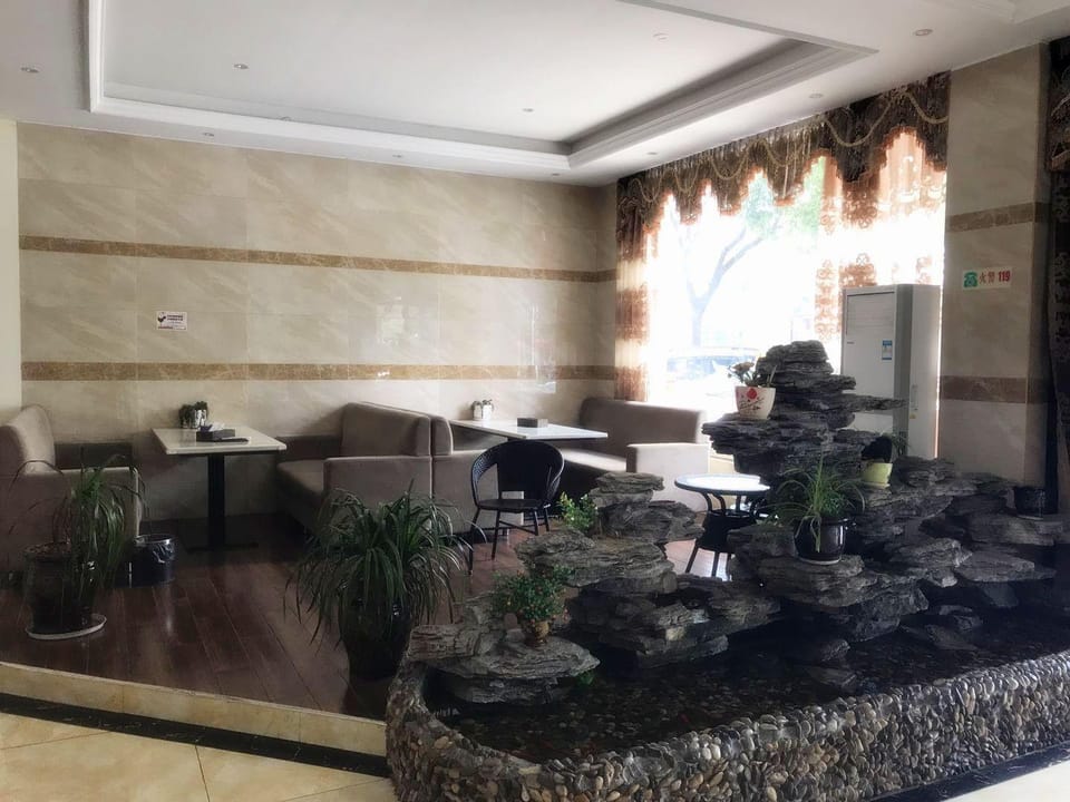 Lijing Business Hotel Hotel in Zhejiang