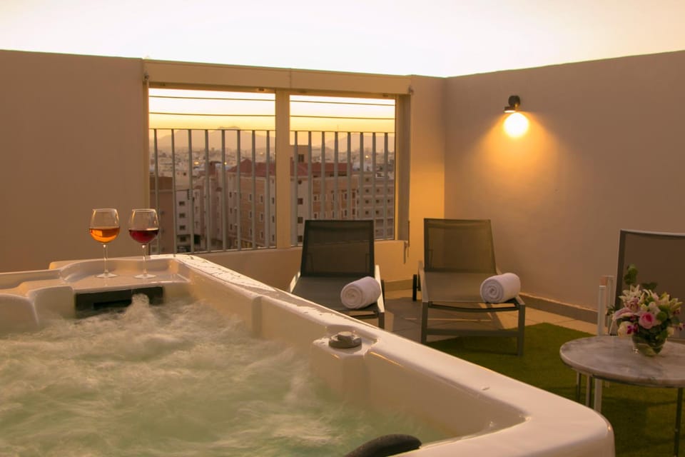 HAFAWAH SUITES Apartment hotel in Medina