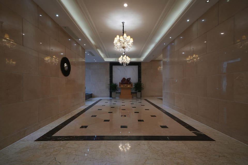 Zhuji Tongsheng Hotel (Wanfeng Xintiandi Branch) Hotel in Hangzhou