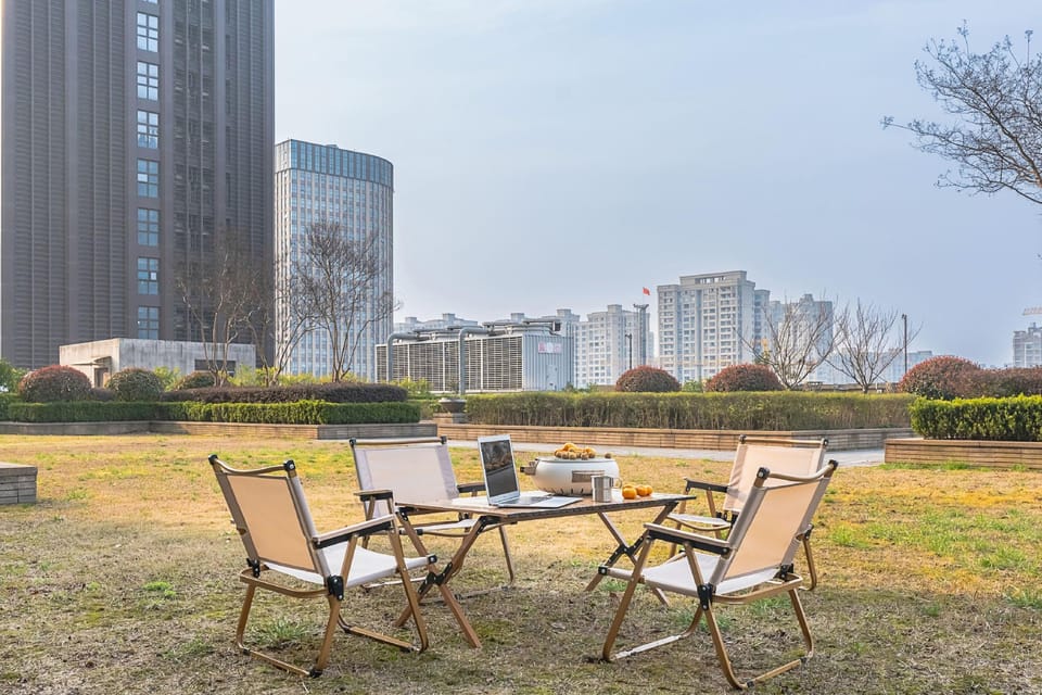 Stroll Garden Hotel (Xia Sha Long Lake Sky Street Branch) Hotel in Hangzhou