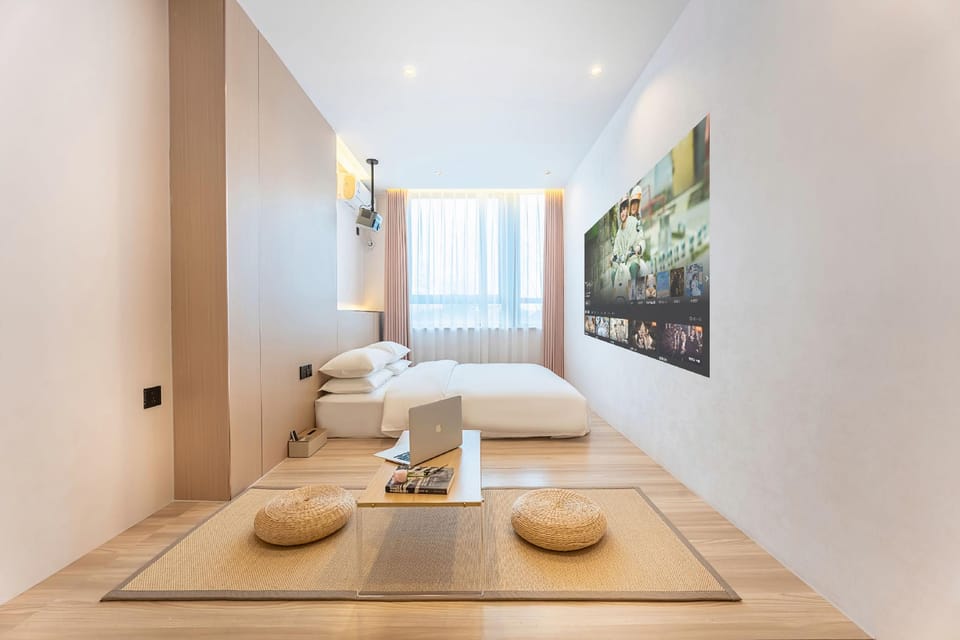 Stroll Garden Hotel (Xia Sha Long Lake Sky Street Branch) Hotel in Hangzhou