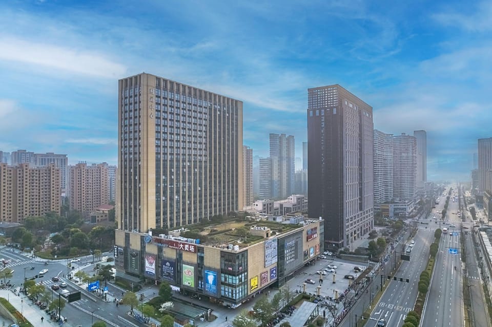 Stroll Garden Hotel (Xia Sha Long Lake Sky Street Branch) Hotel in Hangzhou
