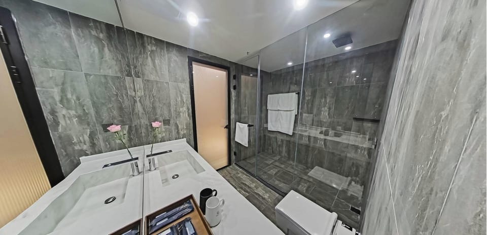 Yiting Heju (Hexia Ancient Town Branch) Hotel in Jiangsu