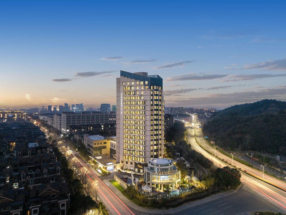 Anji Greenland Platinum Hotel Hotel in Zhejiang