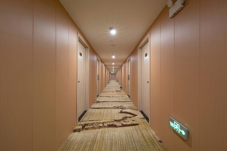 Meiyou Hotel (Zhenjiang South Railway Station Branch) Hotel in Jiangsu